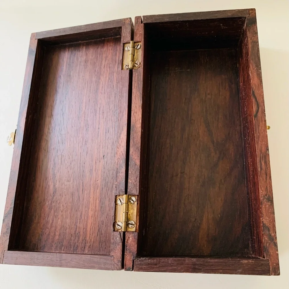 Wooden box
